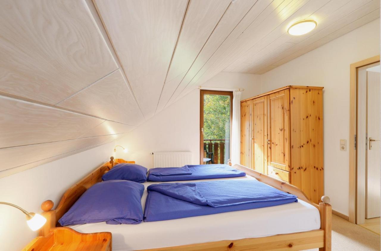 Seepark Kirchheim Ferienhaus bei Vera mit Sauna Exterior foto