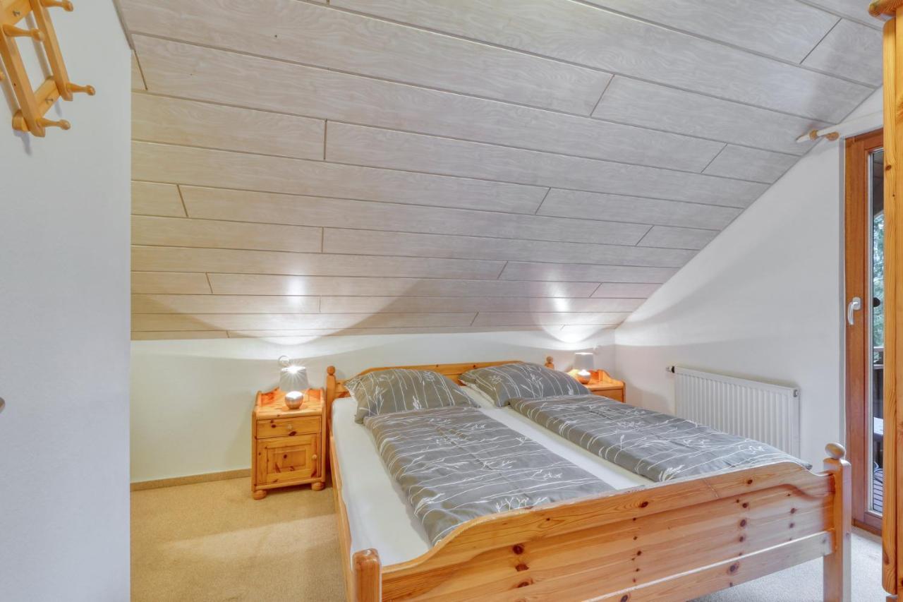 Seepark Kirchheim Ferienhaus bei Vera mit Sauna Exterior foto