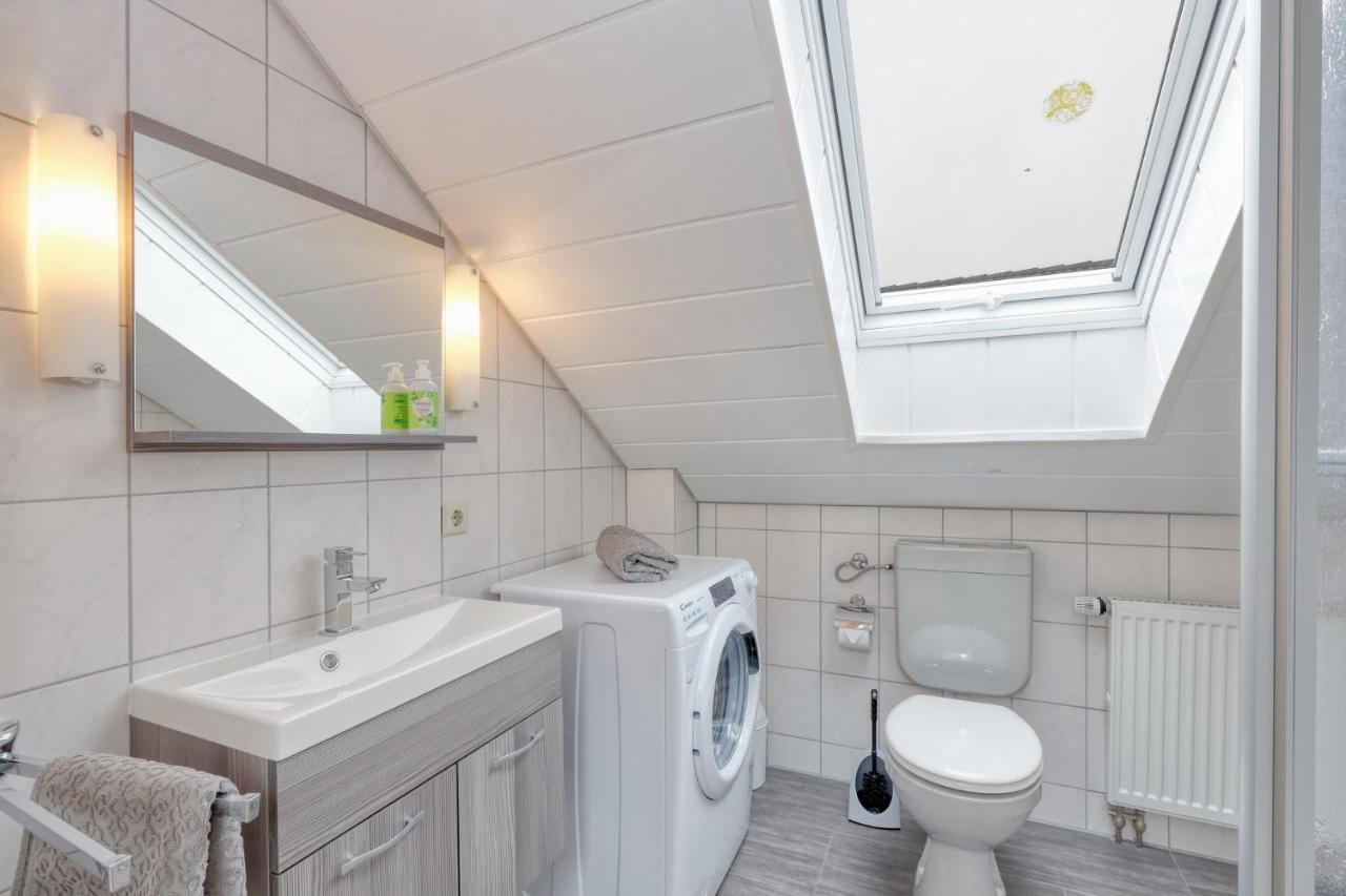 Seepark Kirchheim Ferienhaus bei Vera mit Sauna Exterior foto